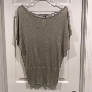 Gold short sleeve sweater top